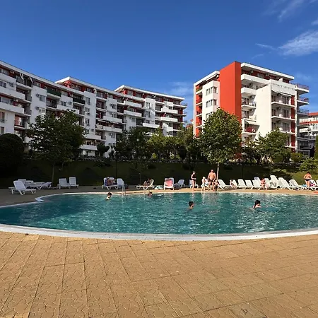 Sea View Marina View - *
