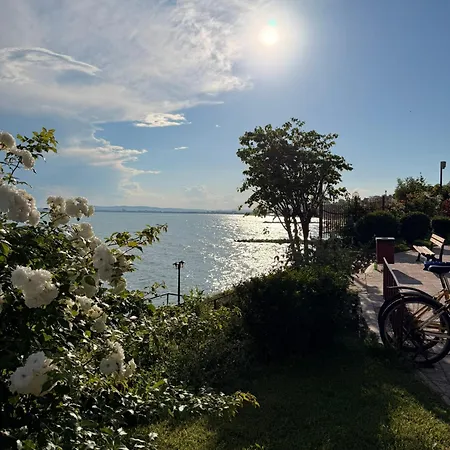 Sea View Marina View - Apartmán *